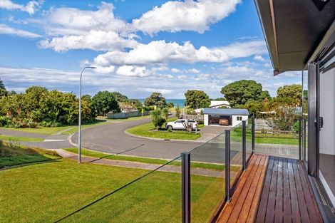 Photo of property in 13 Sandy Cove, Wainui, Gisborne, 4010