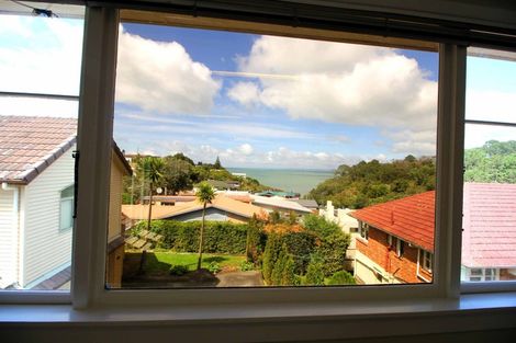 Photo of property in 30 Lewis Street, Blockhouse Bay, Auckland, 0600