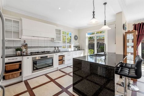 Photo of property in 24 The Mews, Shamrock Park, Auckland, 2016