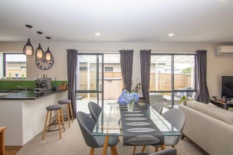 Photo of property in 4 Liquidamber Lane, Kaukapakapa, Helensville, 0875