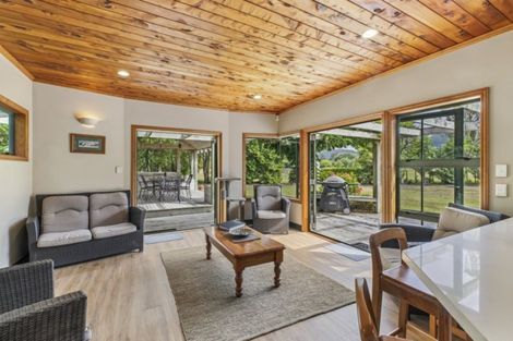 Photo of property in 28 Kaipara Flats Road, Dome Forest, Warkworth, 0981