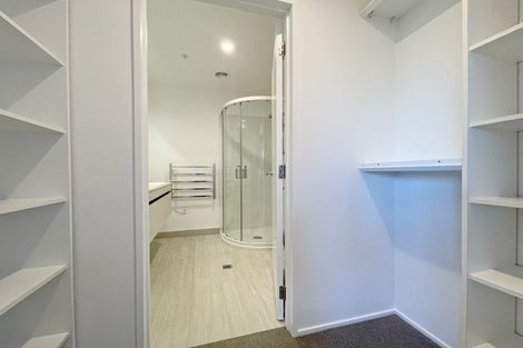 Photo of property in 4g/175 Hurstmere Road, Takapuna, Auckland, 0622