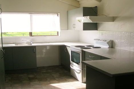 Photo of property in 38a Kaitemako Road, Welcome Bay, Tauranga, 3112