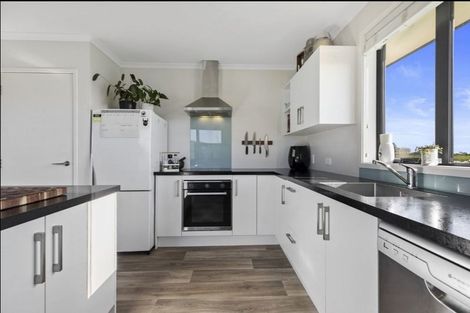 Photo of property in 10 Taumata Road, Pyes Pa, Tauranga, 3173