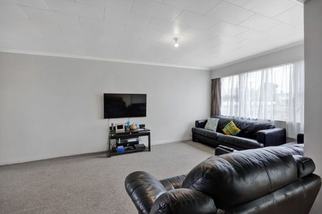 Photo of property in 19 Brookes Street, Inglewood, 4330