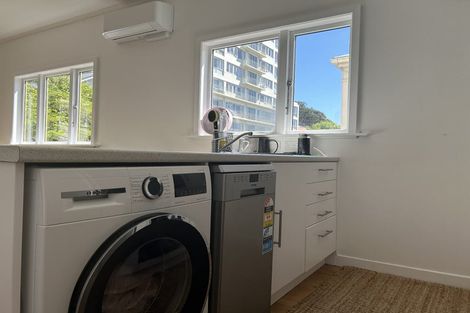 Photo of property in 5 Goring Street, Thorndon, Wellington, 6011