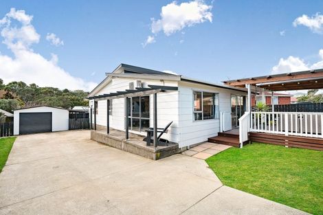 Photo of property in 4 Conclusion Street, Ascot Park, Porirua, 5024