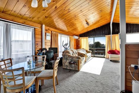 Photo of property in 46 Murray Avenue, Hawera, 4610