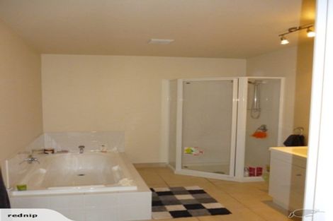 Photo of property in 5 Philadelphia Avenue, Albany Heights, Auckland, 0632