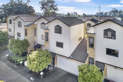 Photo of property in St Claire Village, 35/172 Mcleod Road, Te Atatu South, Auckland, 0610