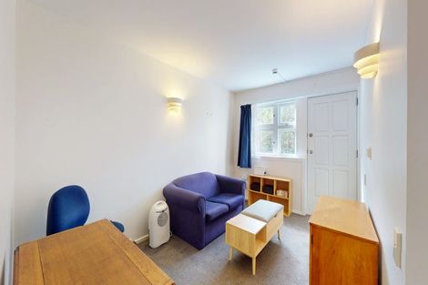 Photo of property in Parkland Flats, 3/51 Adams Terrace, Kelburn, Wellington, 6021