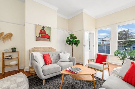 Photo of property in 256 Adelaide Road, Newtown, Wellington, 6021