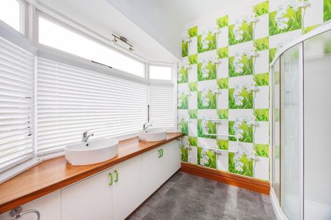 Photo of property in 10 Monteith Street, Halcombe, Feilding, 4779