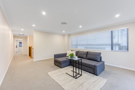 Photo of property in 36 Longshore Drive, Long Bay, Auckland, 0630