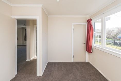 Photo of property in 19 Field Street, Aramoho, Whanganui, 4500