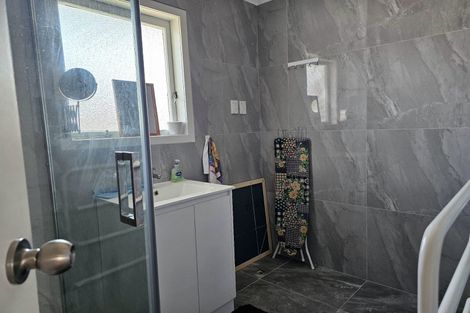 Photo of property in 5 Coxhead Road, Manurewa, Auckland, 2102