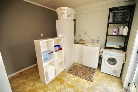 Photo of property in 28 Mcvie Road, Huntly, 3700