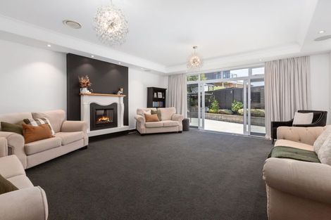 Photo of property in 22 Kahurangi Heights, Aotea, Porirua, 5024