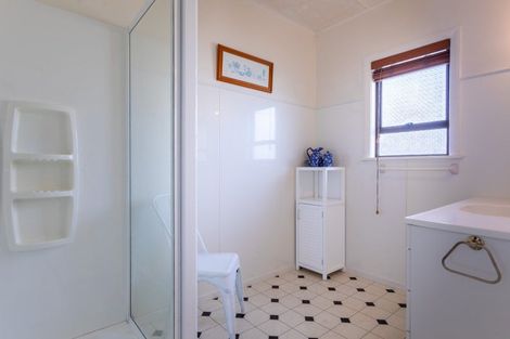 Photo of property in 77 Gordon Street, Dannevirke, 4930