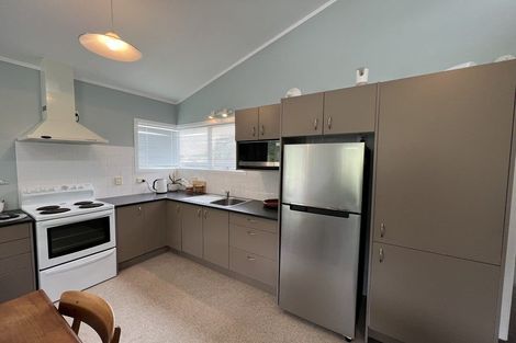 Photo of property in 8 Tainui Street, Mokau, 4376