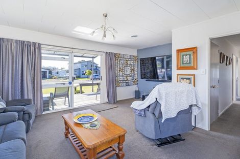 Photo of property in 21 Endeavour Close, Whitianga, 3510