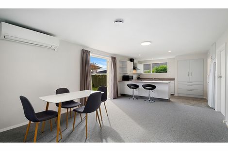 Photo of property in 36 Oakley Crescent, Hornby, Christchurch, 8042