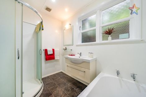 Photo of property in 33 Parnell Street, Fairfield, Lower Hutt, 5011