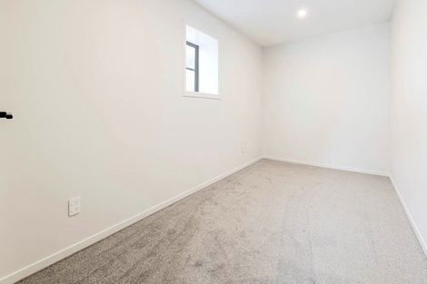 Photo of property in 44 Gosford Drive, Botany Downs, Auckland, 2010