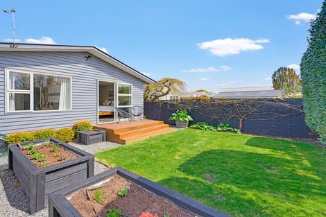 Photo of property in 12 Saffron Street, Bryndwr, Christchurch, 8053