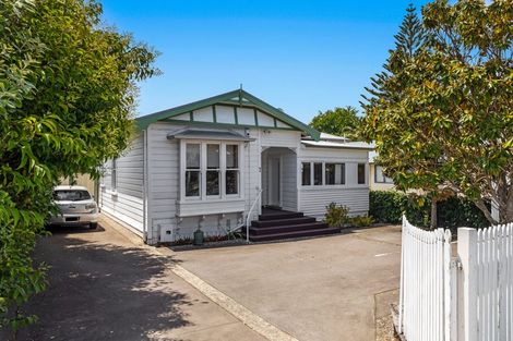Photo of property in 7 Hinemoa Street, Whakatane, 3120