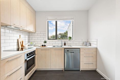 Photo of property in 9/30 Monowai Road, Johnsonville, Wellington, 6037