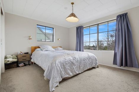 Photo of property in 35 Waitawa Place, Lynmore, Rotorua, 3010