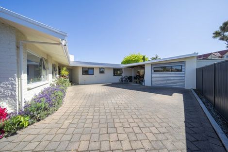 Photo of property in 8 Bowen Street, Te Anau, 9600
