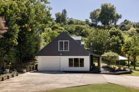 Photo of property in 1 Grasmere Way, Bethlehem, Tauranga, 3110