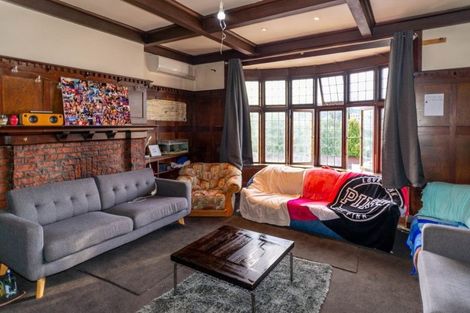 Photo of property in 33 Park Street, North Dunedin, Dunedin, 9016