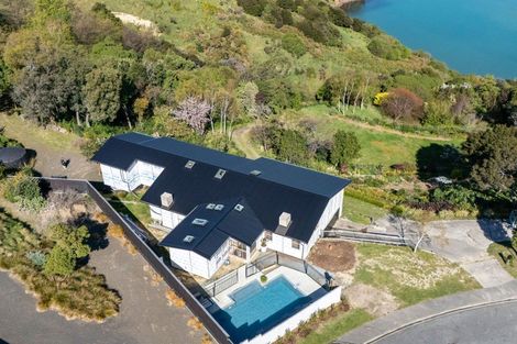Photo of property in 5 Monarch Drive, Robinsons Bay, Akaroa, 7581