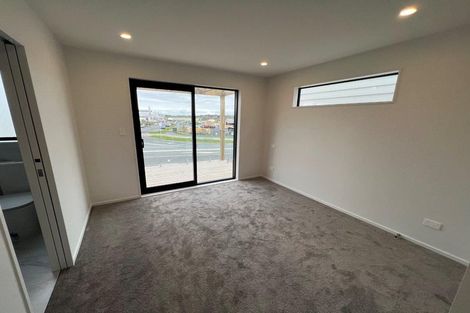 Photo of property in 1b Matakohe Road, Westgate, Auckland, 0814