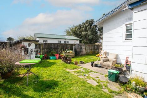 Photo of property in 19 Clive Road, Katikati, 3129