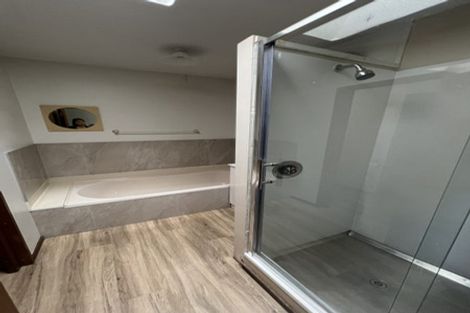 Photo of property in 1/262 Riccarton Road, Upper Riccarton, Christchurch, 8041