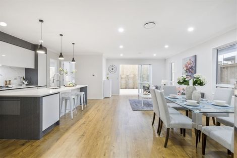 Photo of property in 93 Tir Conaill Avenue, Flat Bush, Auckland, 2019