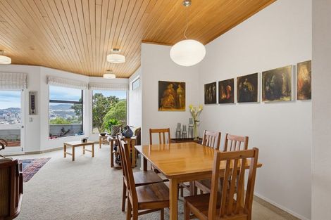 Photo of property in 21 Rama Crescent, Khandallah, Wellington, 6035
