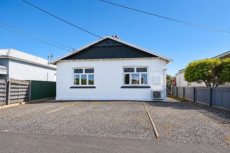 Photo of property in 38 Hargest Crescent, Saint Kilda, Dunedin, 9012