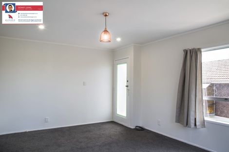 Photo of property in 1/9 Miraka Place, Birkenhead, Auckland, 0626