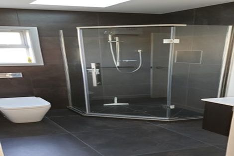 Photo of property in 276 Point Chevalier Road, Point Chevalier, Auckland, 1022