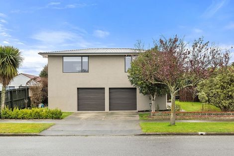 Photo of property in 17 Warren Crescent, Hillmorton, Christchurch, 8025