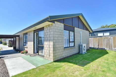 Photo of property in 2/60 Rhona Street, Linwood, Christchurch, 8062