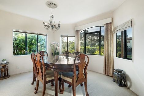 Photo of property in 22/8 Tobago Place, Sunnynook, Auckland, 0620