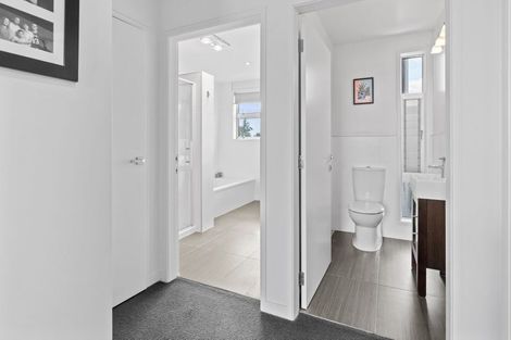 Photo of property in 24 Okarito Avenue, Levin, 5510