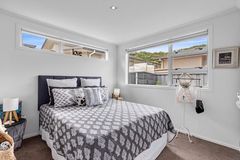 Photo of property in 21 Lakeview Quay, Pyes Pa, Tauranga, 3112