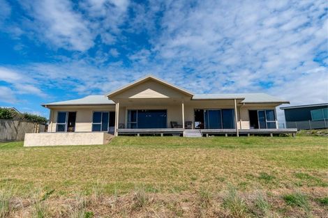 Photo of property in 715 Pukehina Parade, Pukehina, 3189